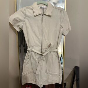 Adorable Amazing Lace Zip Up Romper!